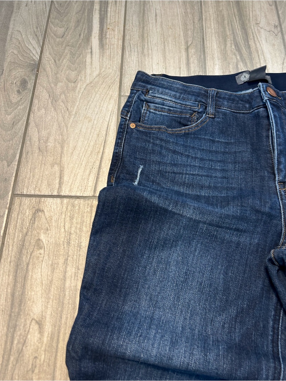 Dark Wash Women 14 Straight Leg Jeans Ab Technology Raw Hem Classic Cozy Casual - Picture 6 of 9